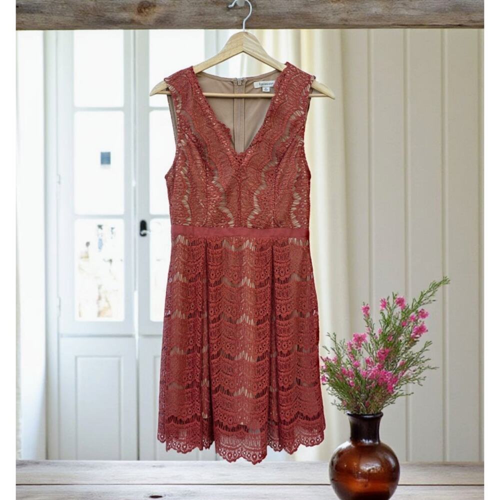Francesca's Sleeveless Lace Rust Dress M